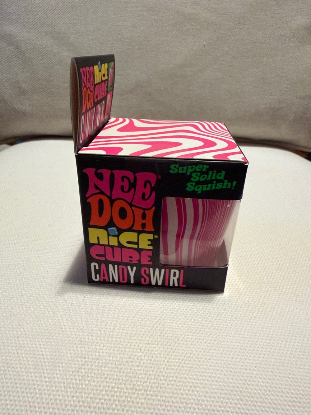 NWT NeeDoh Nice Cube Candy Swirl Super Solid Squish - Pink & White - Picture 2 of 6